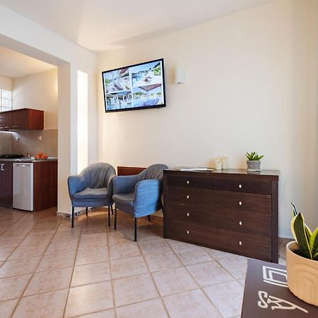 هانيوتي Ampelia Hotel Kassandra المظهر الخارجي الصورة