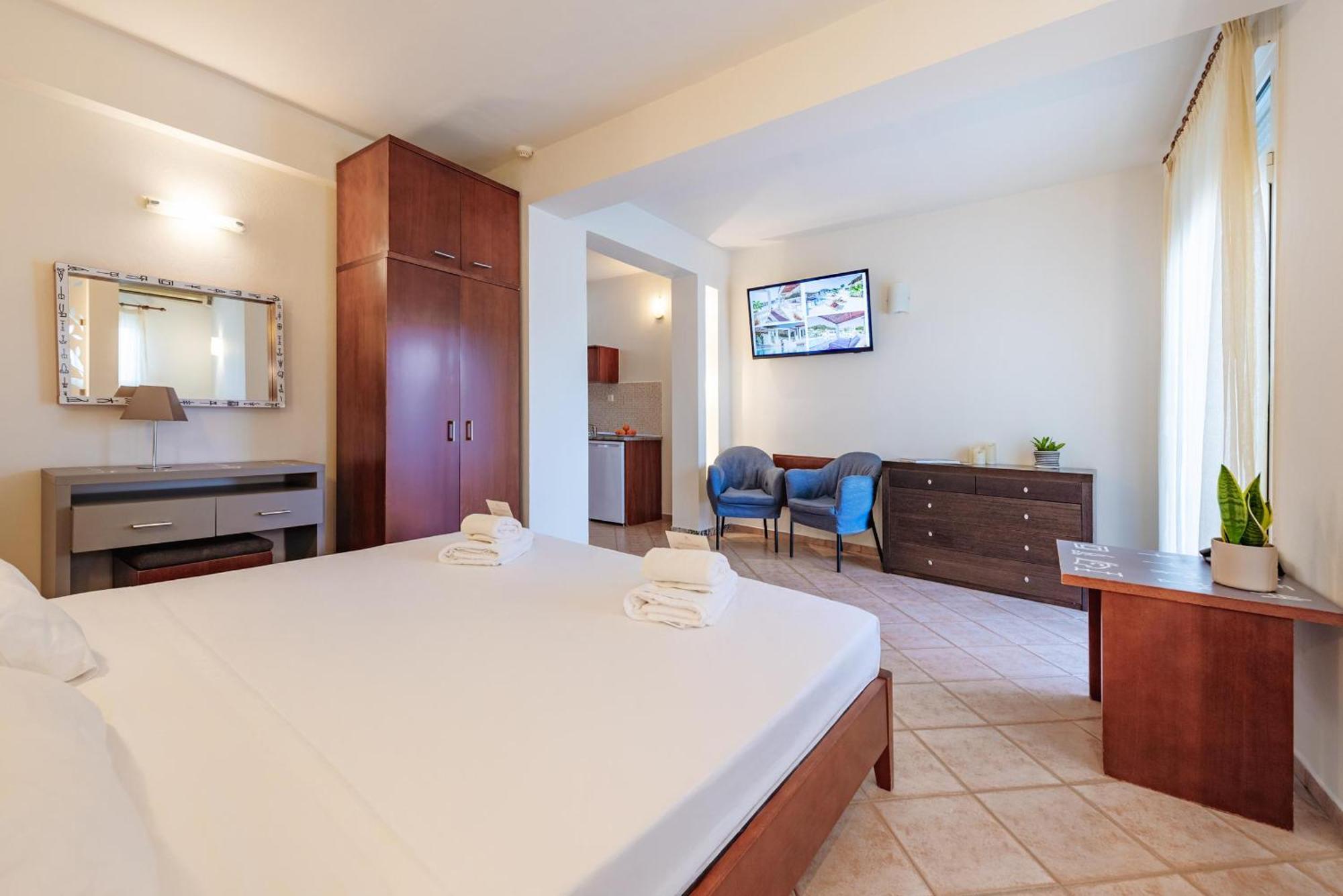 هانيوتي Ampelia Hotel Kassandra المظهر الخارجي الصورة