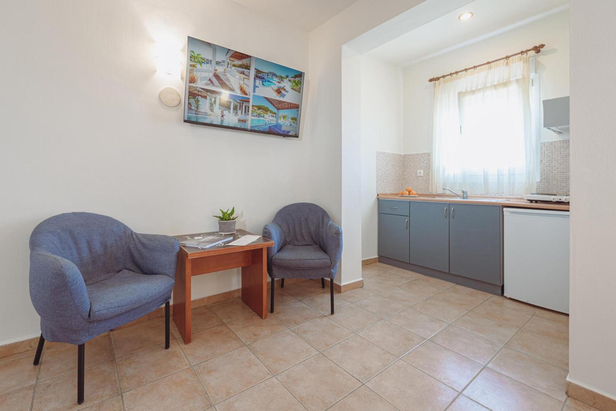 هانيوتي Ampelia Hotel Kassandra المظهر الخارجي الصورة